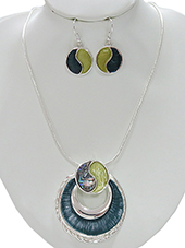 costume Wholesale Jewelry
